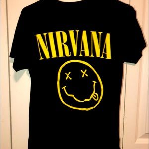 Hot Topic XS Nirvana T-Shirt (Black/Yellow)
